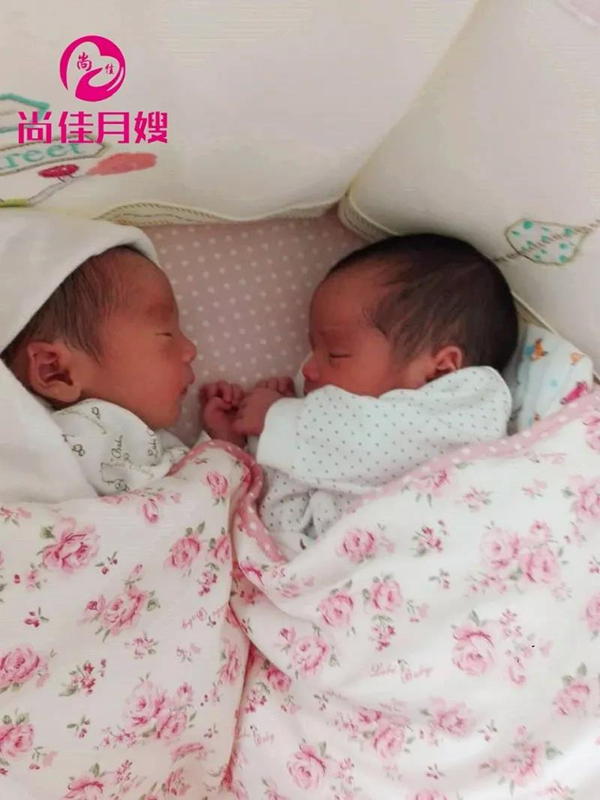 尚佳專(zhuān)業(yè)月嫂丨科普丨寶寶一天放N個(gè)屁，是腸胃不好？